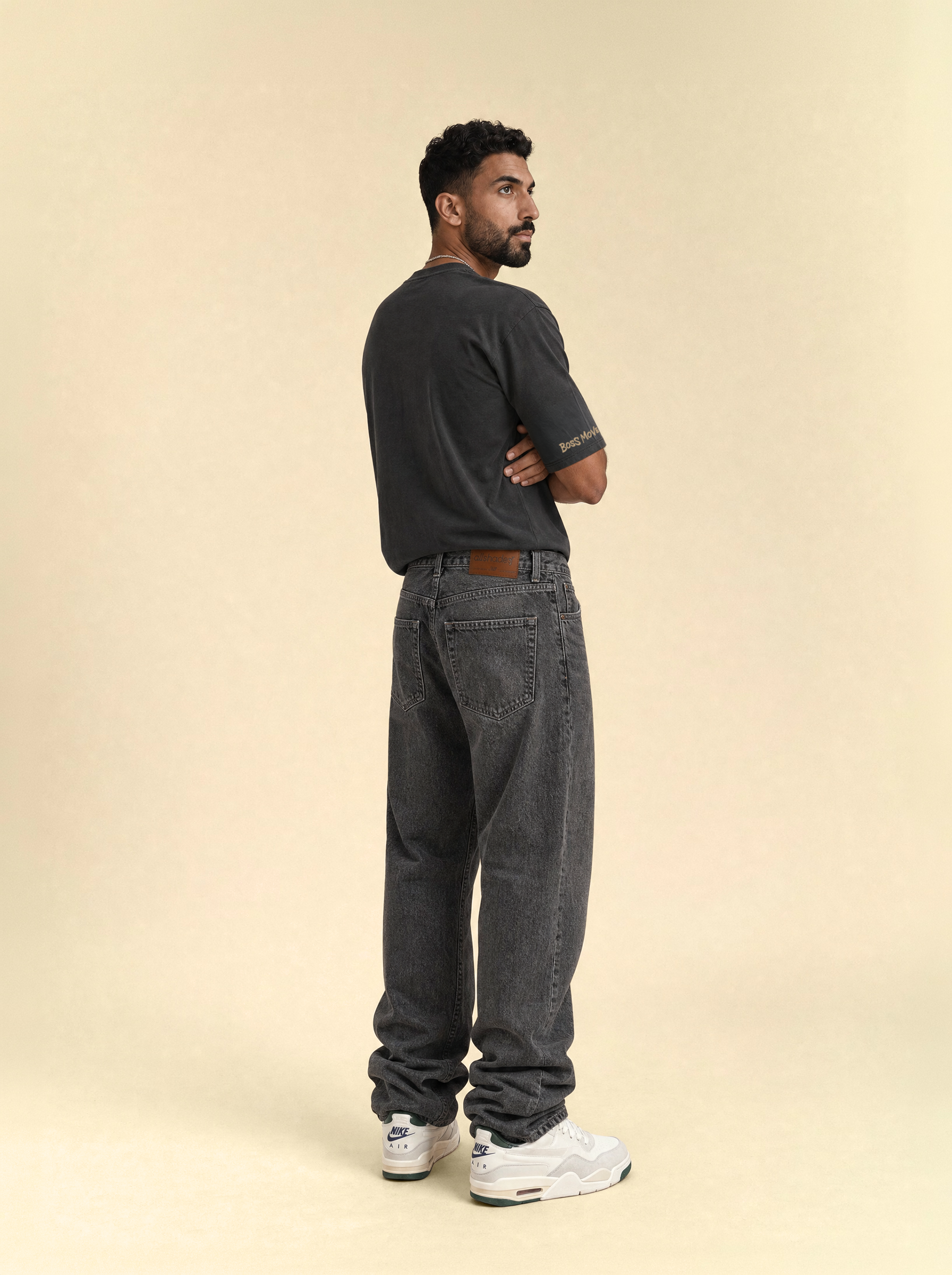 [men] Black Basic Tee