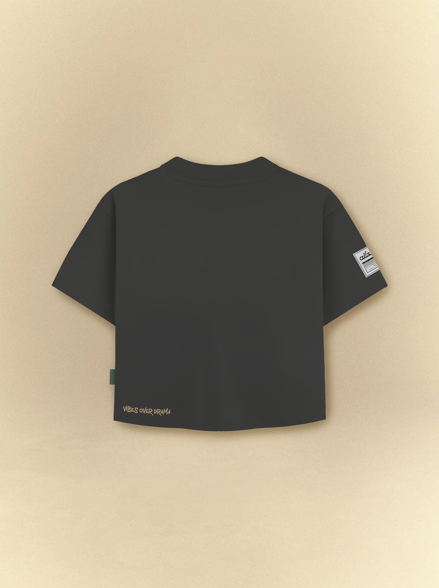[unisex] Basic Cropped Black Tee