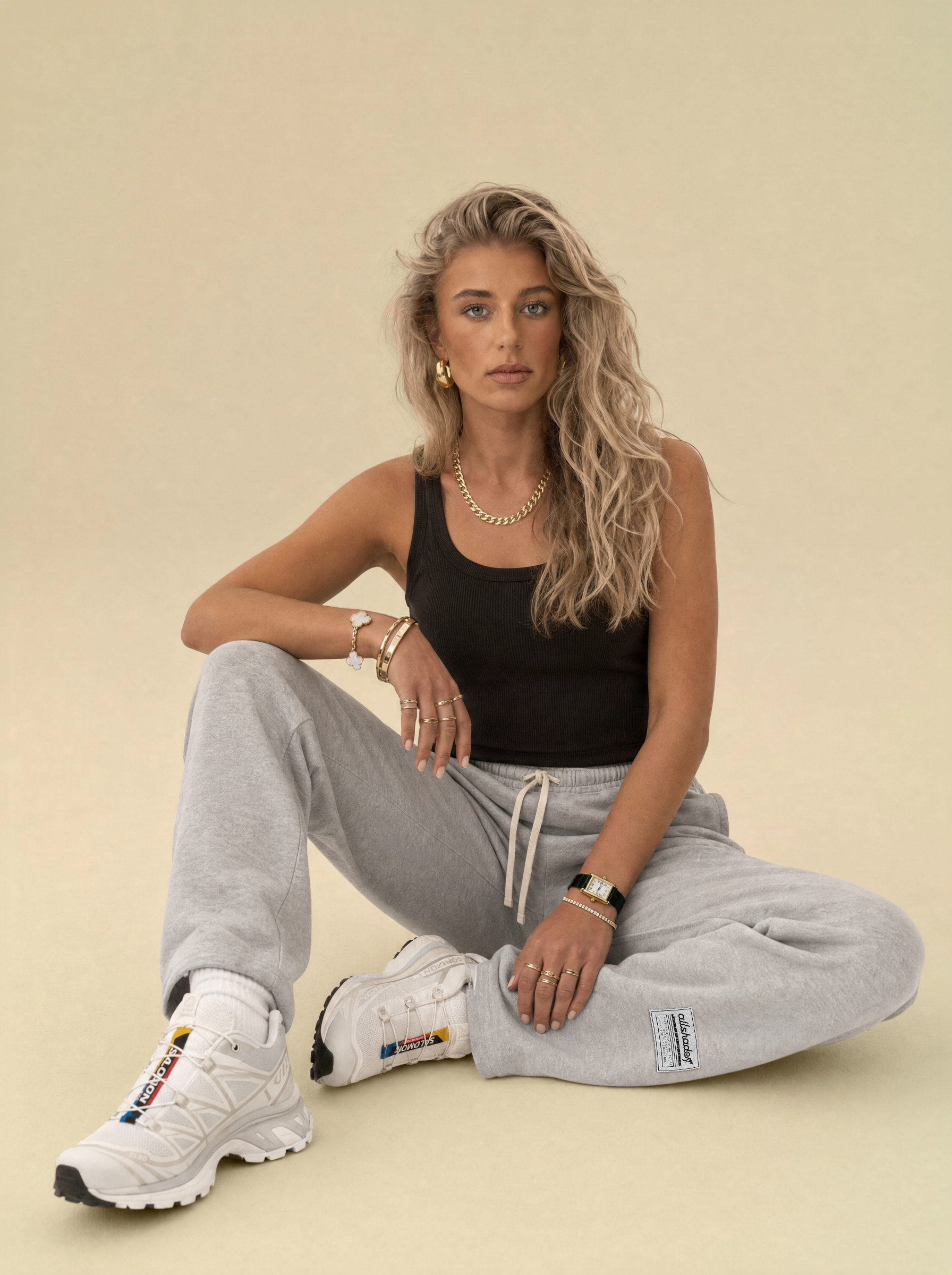 [women] Heather Gray Patched Sweatpants V2.0