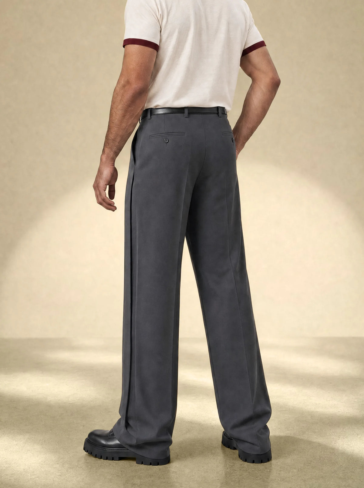 [men] MotionDrift Side Pleated Tailor Pants