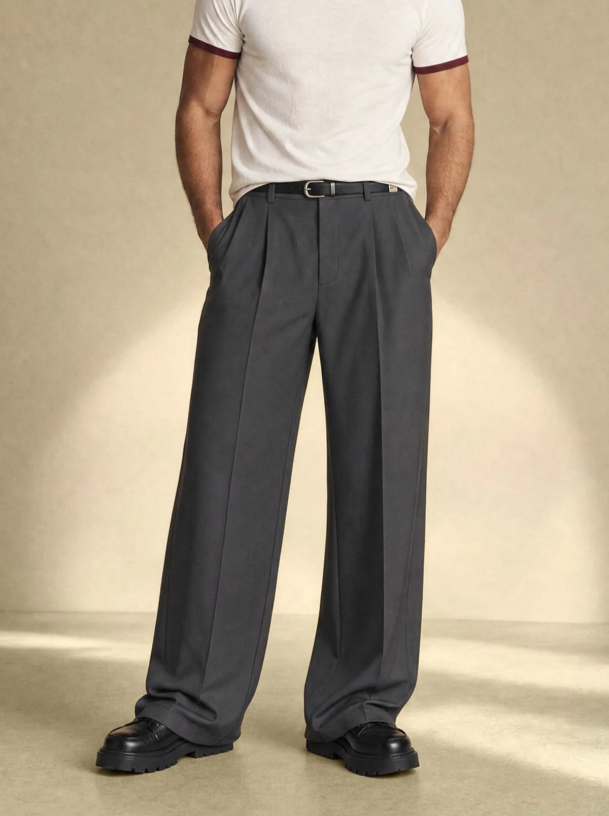 [men] MotionDrift Side Pleated Tailor Pants