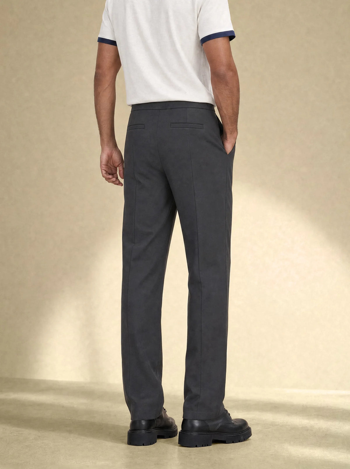 [men] Men's MotionDrift Pleated Pants