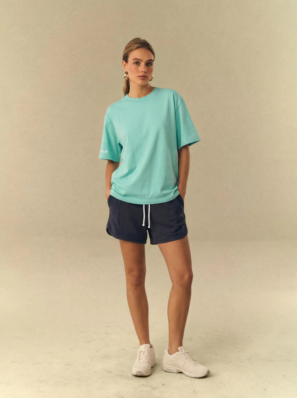 [women] RESILIENT Tee