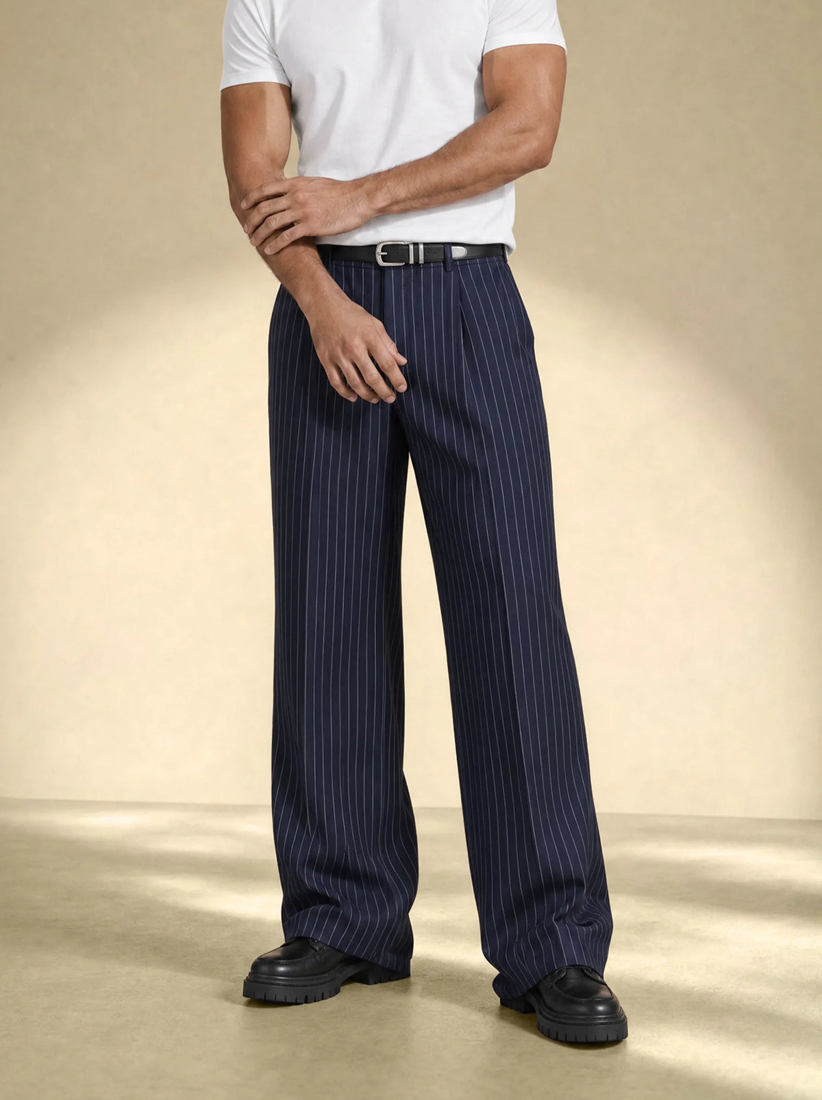 [men] Side Pleated Tailor Pants